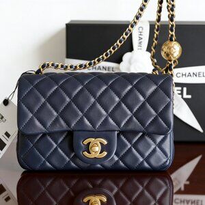 Chanel Classic Flap Mini in Quilted